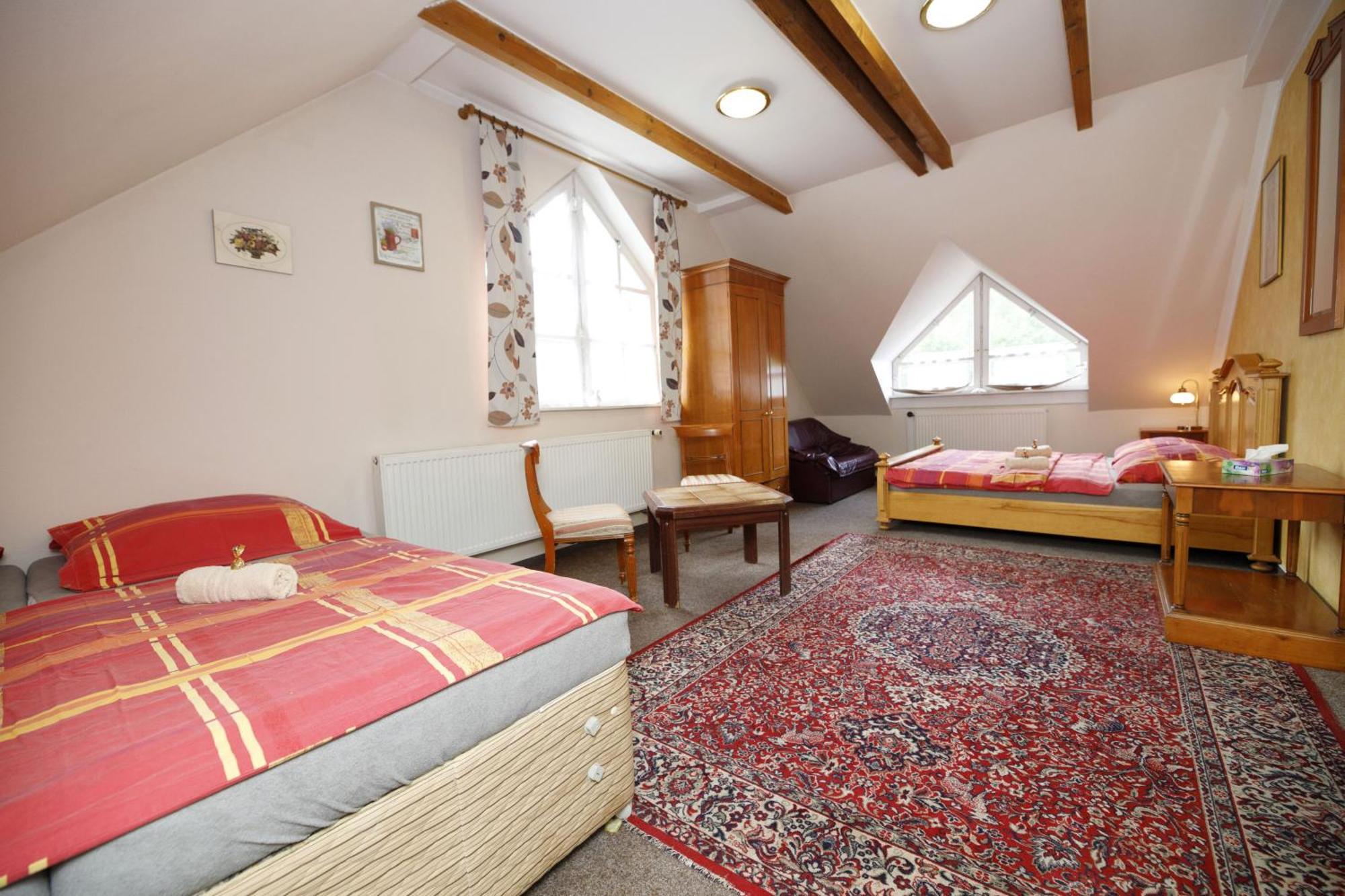 Hotel Hotylek Na Myte Harrachov Esterno foto