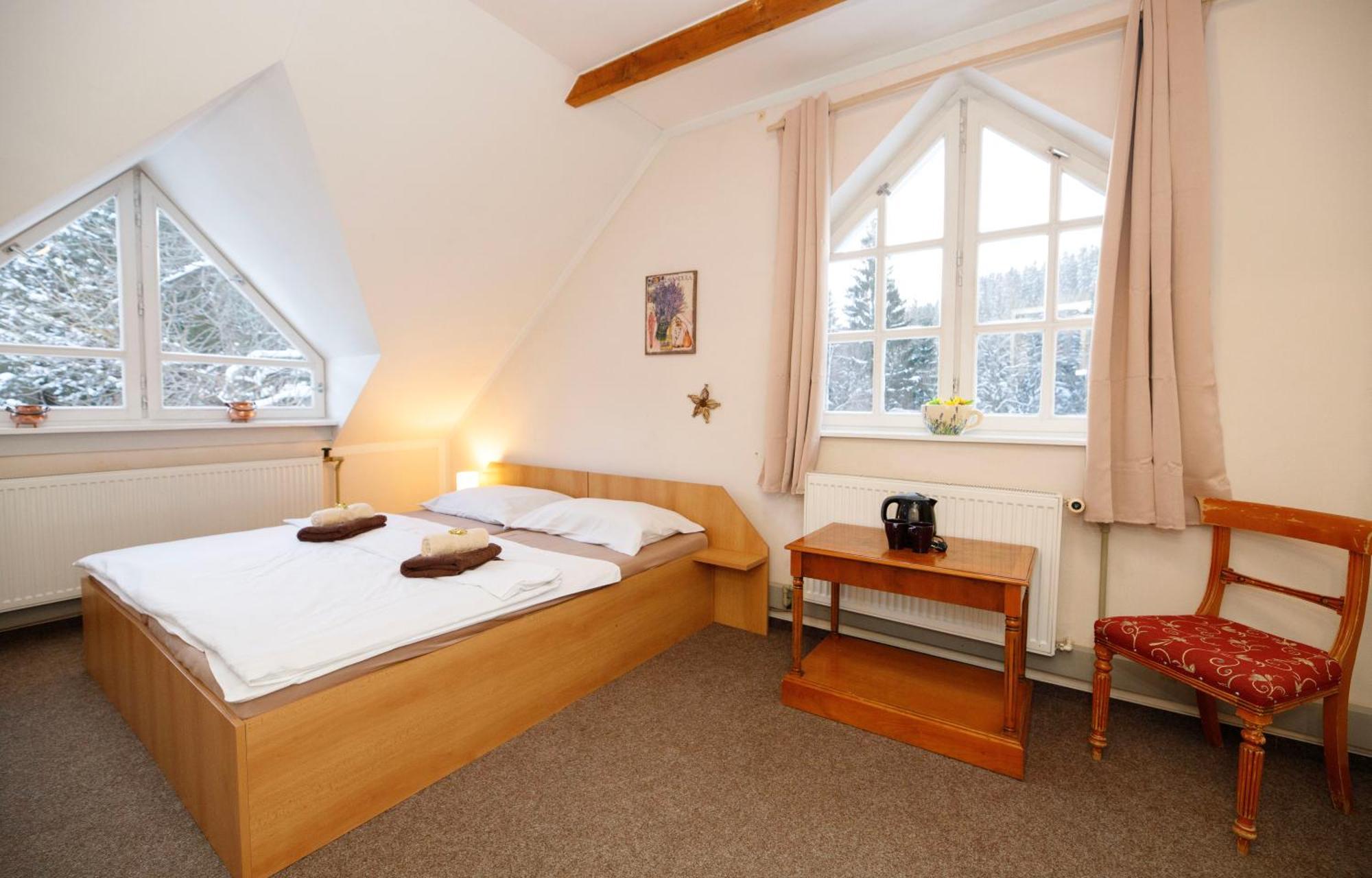 Hotel Hotylek Na Myte Harrachov Esterno foto